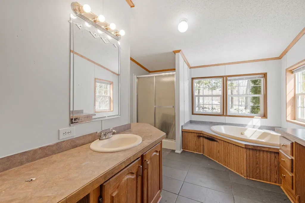 248 North Road Barnstead NH 03225