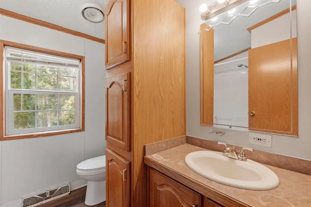 248 North Road Barnstead NH 03225