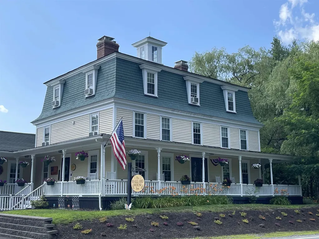 53 Parade Road Meredith NH 03253