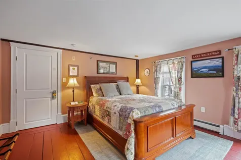 53 Parade Road Meredith NH 03253