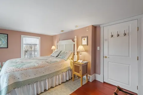 53 Parade Road Meredith NH 03253