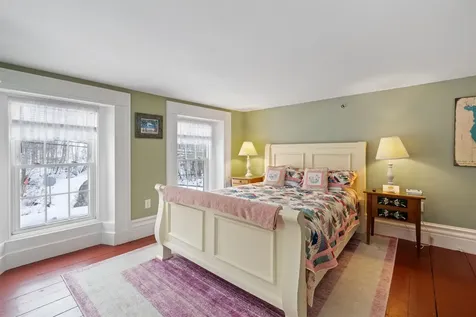 53 Parade Road Meredith NH 03253