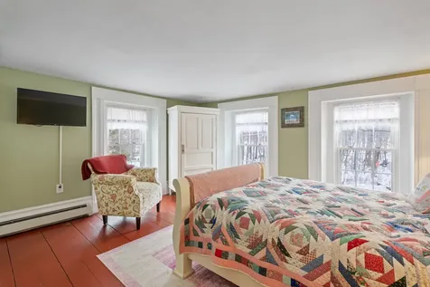 53 Parade Road Meredith NH 03253