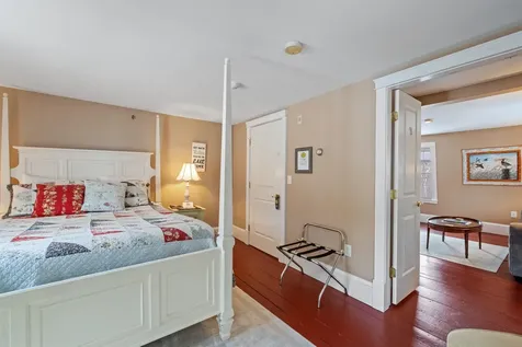 53 Parade Road Meredith NH 03253