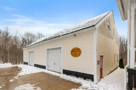 53 Parade Road Meredith NH 03253