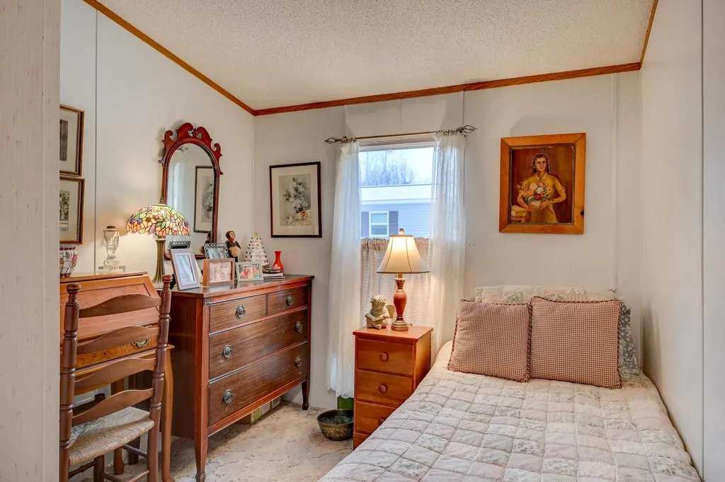 75 Lamplighter Drive Conway NH 03818