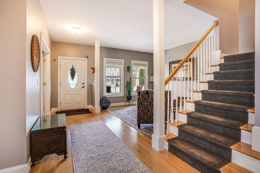 14 Monadnock Lane Merrimack NH 03054