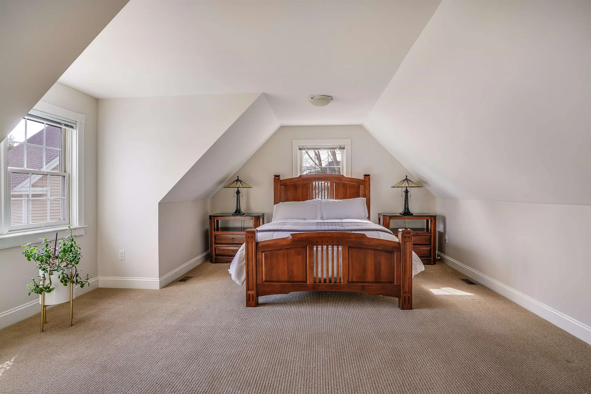 14 Monadnock Lane Merrimack NH 03054