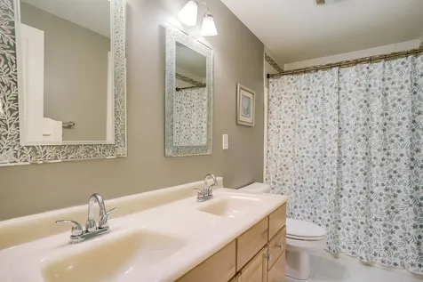 14 Monadnock Lane Merrimack NH 03054
