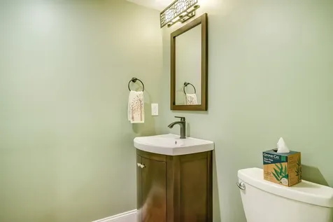 14 Monadnock Lane Merrimack NH 03054