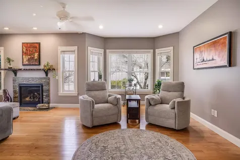 14 Monadnock Lane Merrimack NH 03054