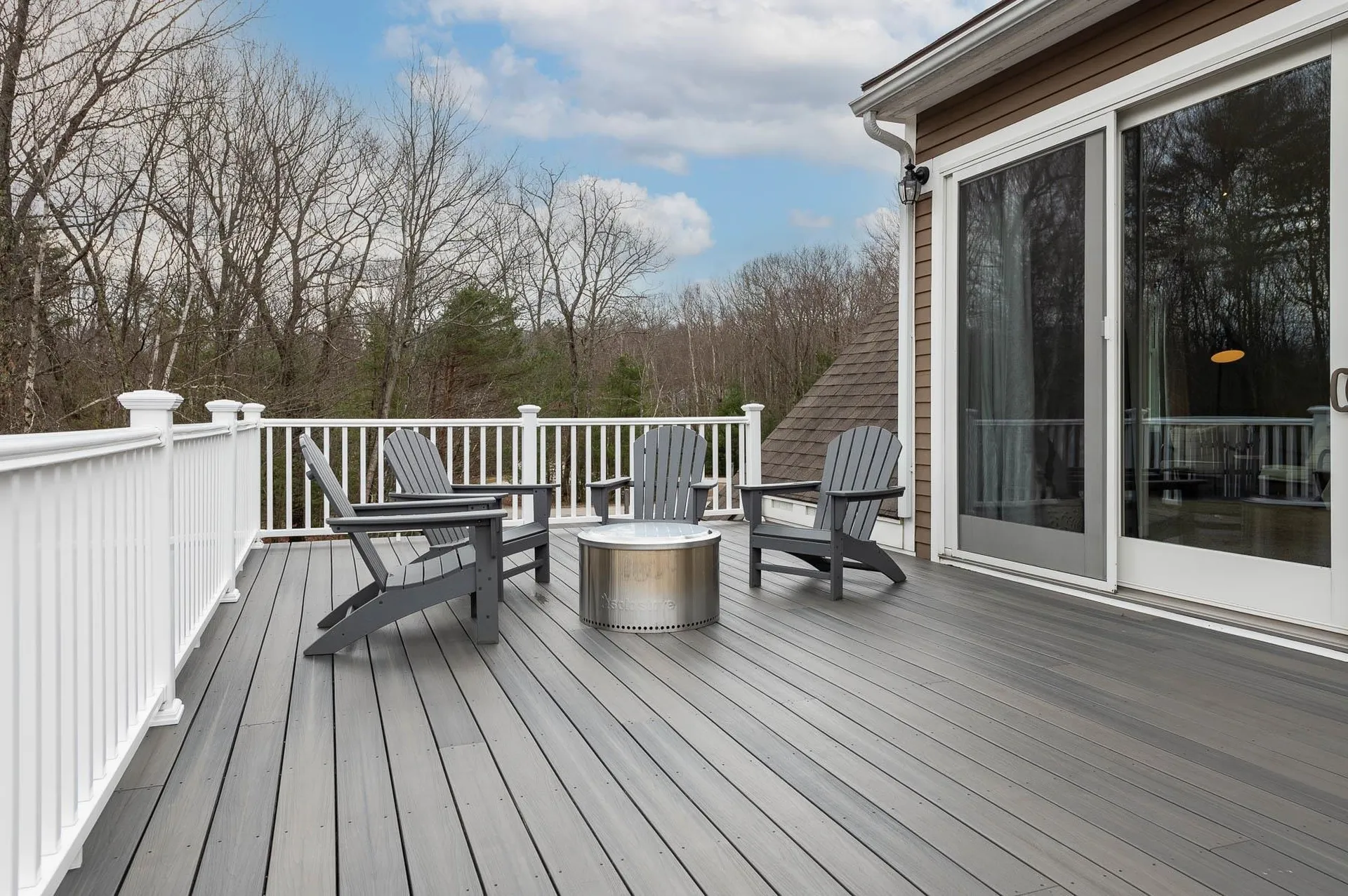 29 Colonial Drive Auburn NH 03032