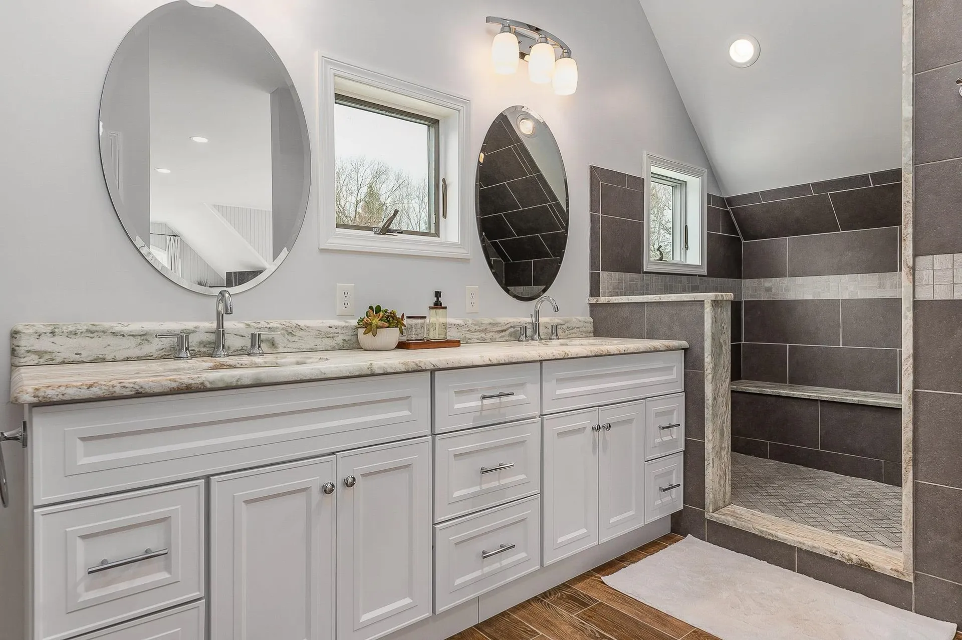 29 Colonial Drive Auburn NH 03032