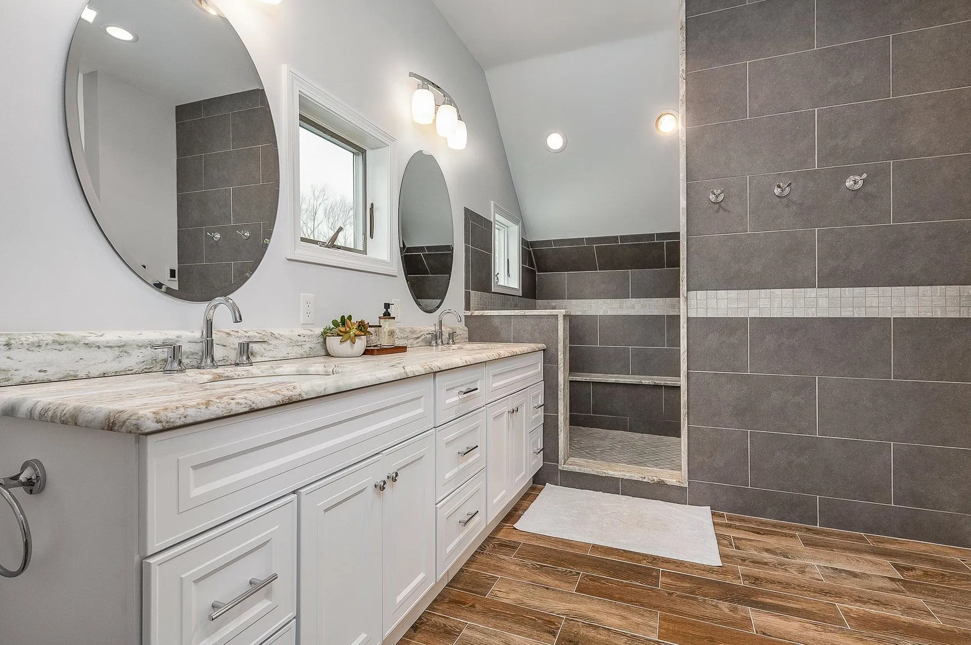 29 Colonial Drive Auburn NH 03032