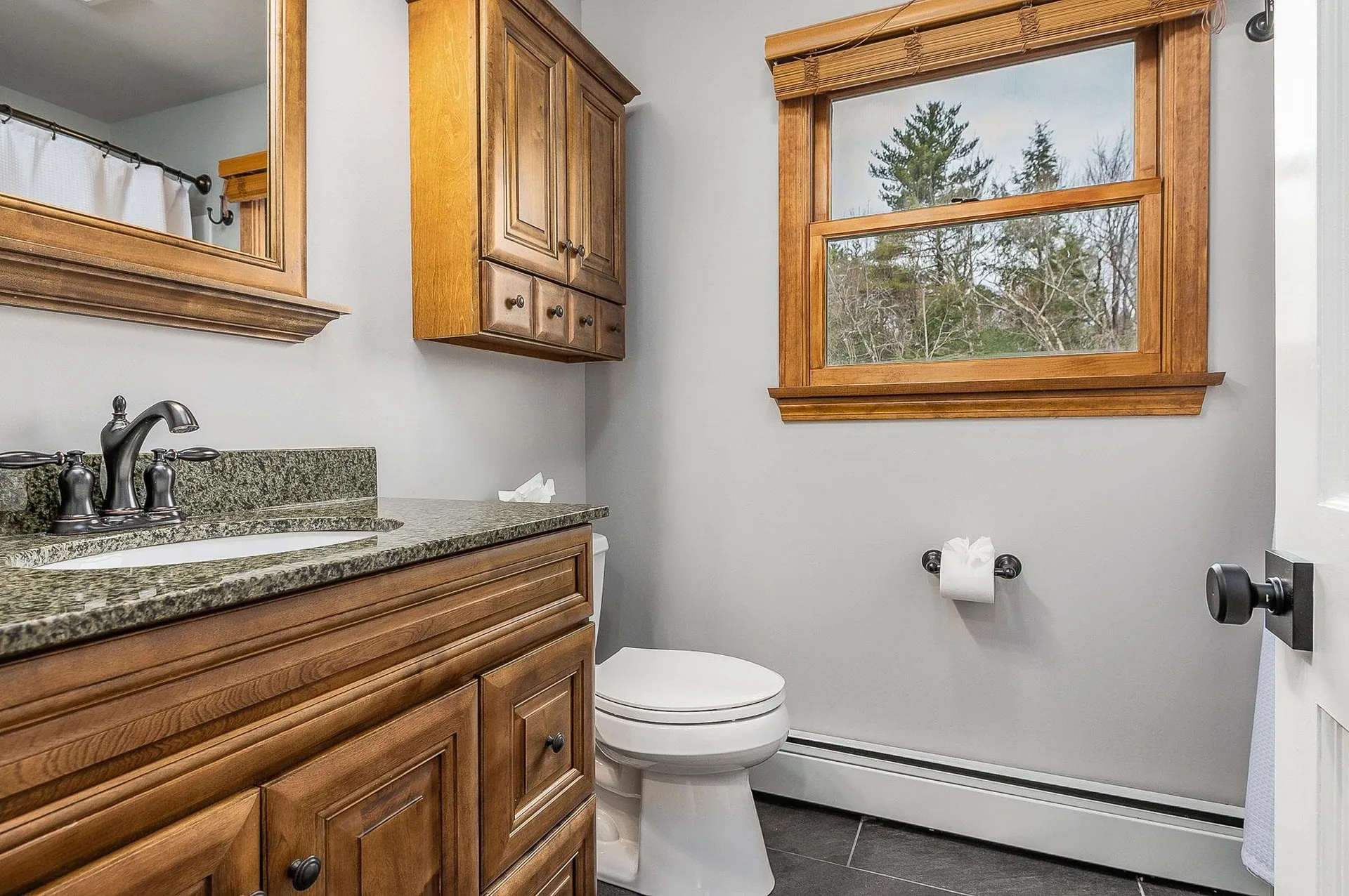 29 Colonial Drive Auburn NH 03032