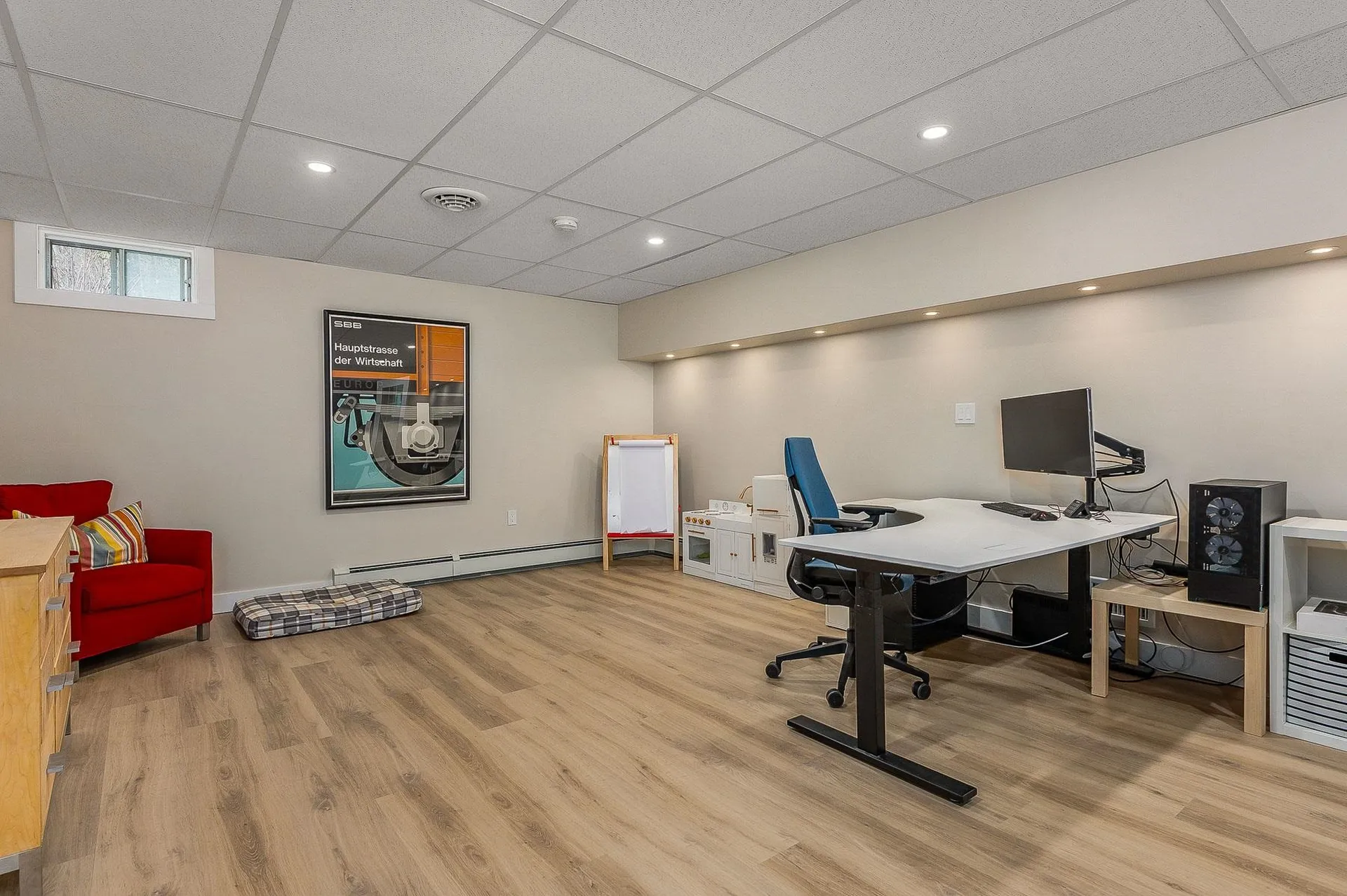 29 Colonial Drive Auburn NH 03032