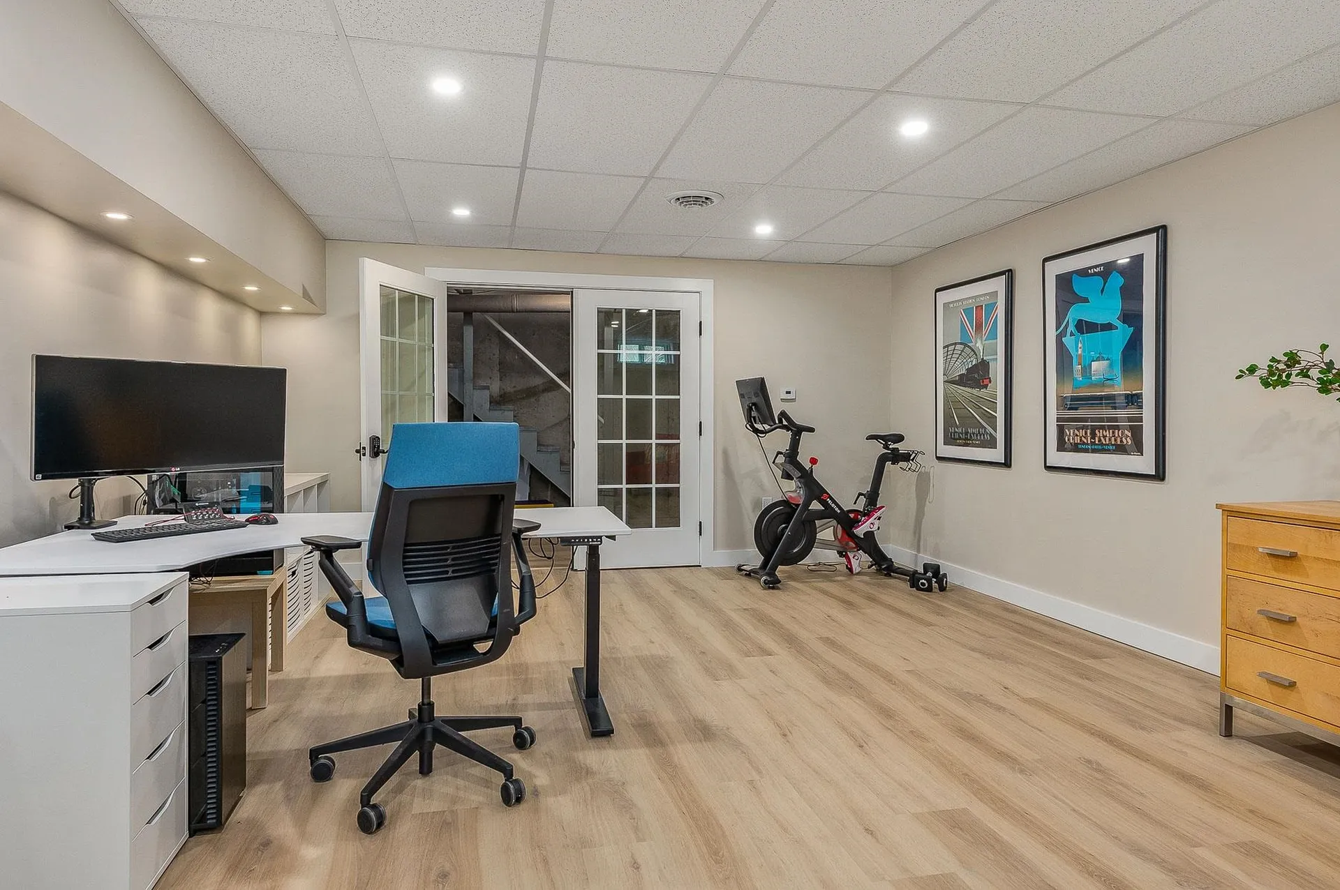 29 Colonial Drive Auburn NH 03032