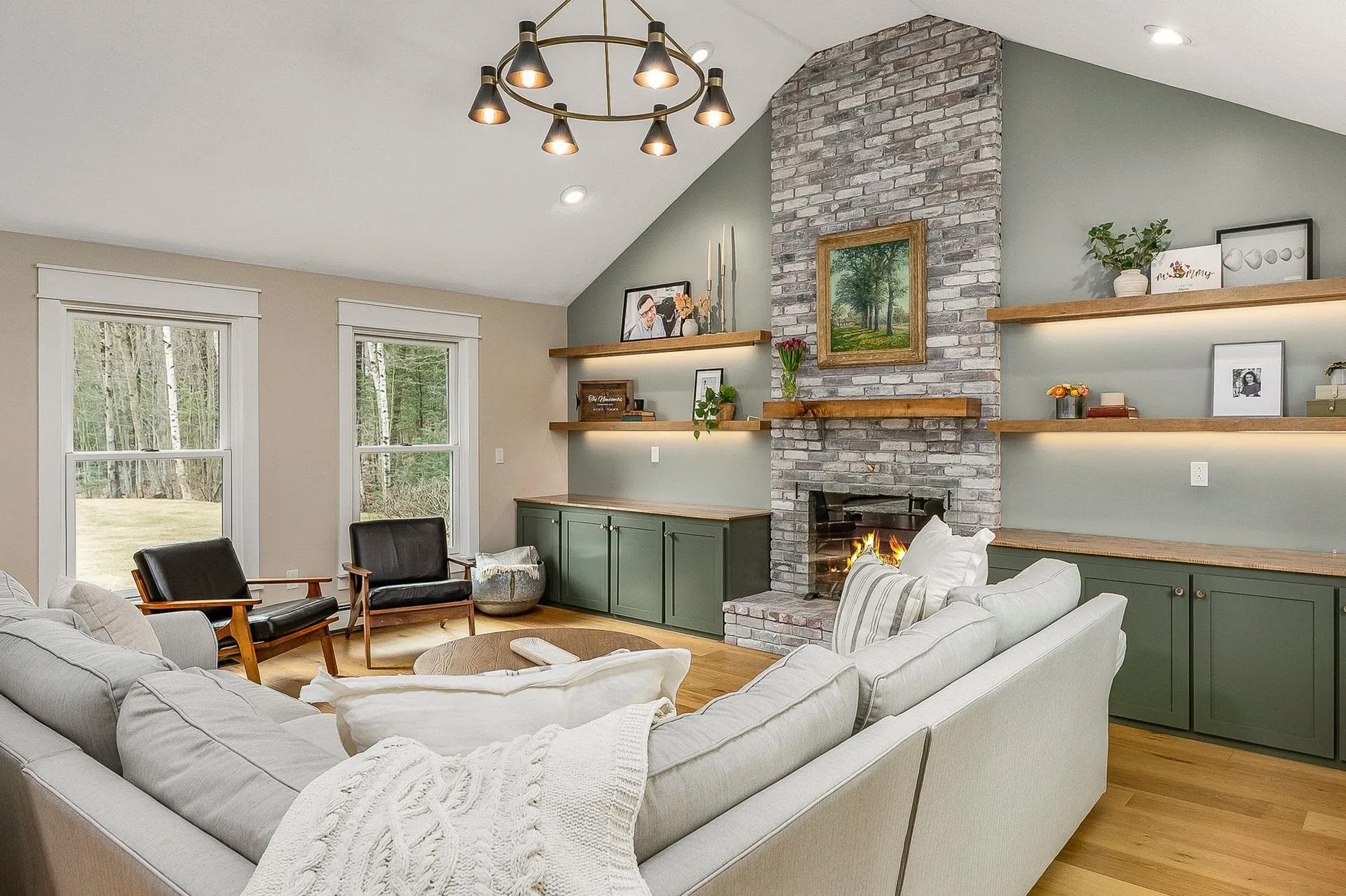 29 Colonial Drive Auburn NH 03032