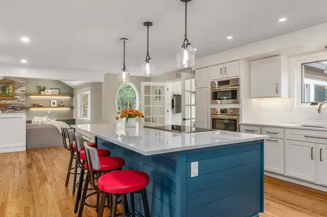 29 Colonial Drive Auburn NH 03032