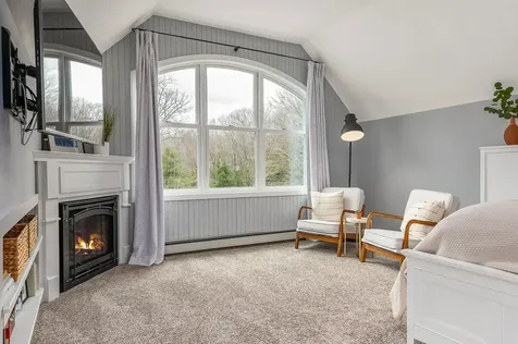 29 Colonial Drive Auburn NH 03032