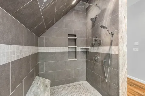 29 Colonial Drive Auburn NH 03032