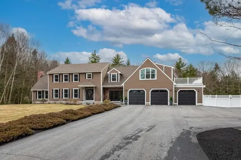 29 Colonial Drive Auburn NH 03032