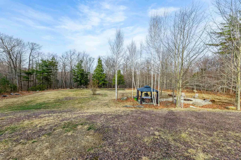 77 Peterborough Road Temple NH 03084