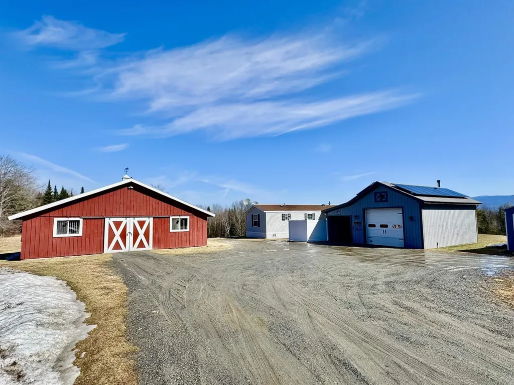 35 Goshen Road East Bradford VT 05033