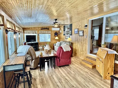 35 Goshen Road East Bradford VT 05033