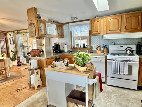 35 Goshen Road East Bradford VT 05033