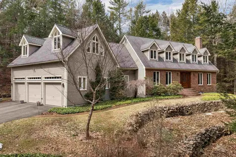 64 Horace Greeley Road Amherst NH 03031