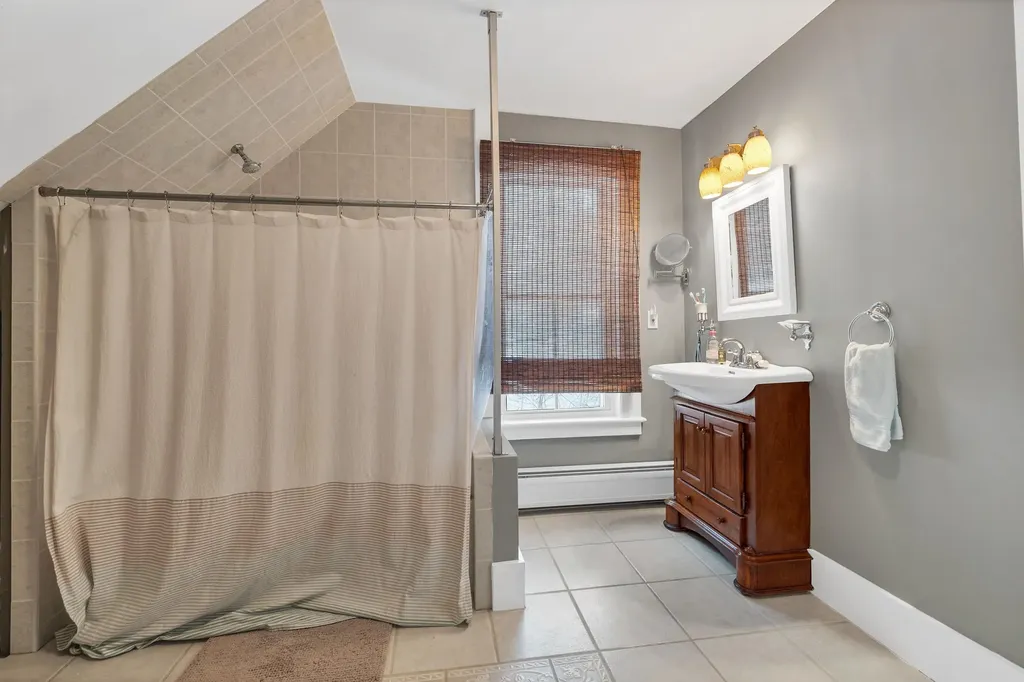 200 King Road Alexandria NH 03222