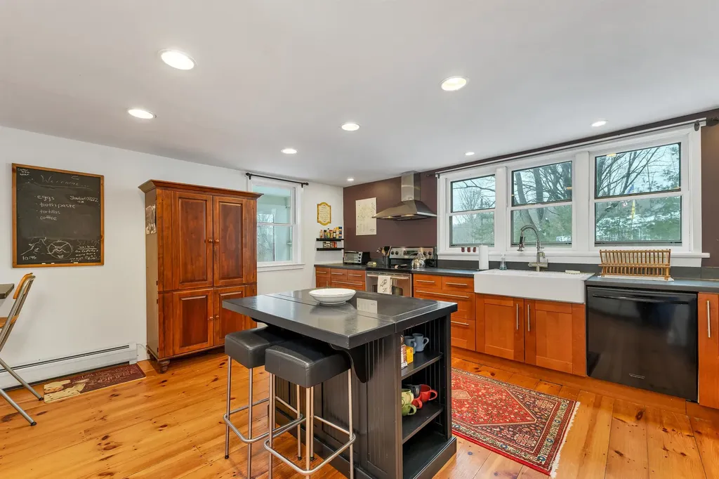 200 King Road Alexandria NH 03222