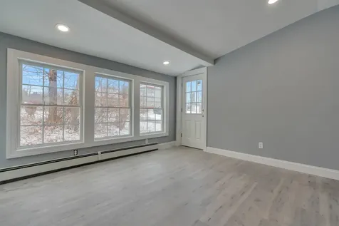 42-44 Grove Street Rochester NH 03868