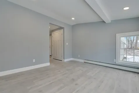 42-44 Grove Street Rochester NH 03868