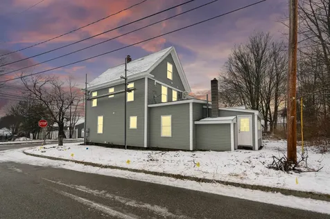 42-44 Grove Street Rochester NH 03868