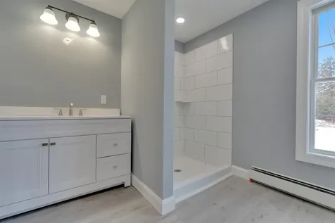 42-44 Grove Street Rochester NH 03868