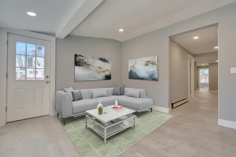 42-44 Grove Street Rochester NH 03868