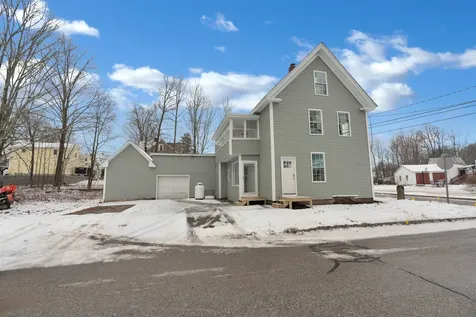 42-44 Grove Street Rochester NH 03868