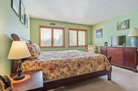 16 Purple Finch Road Conway NH 03860