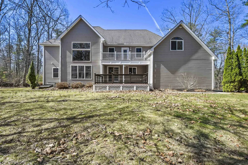 20 Welch Road Londonderry NH 03053