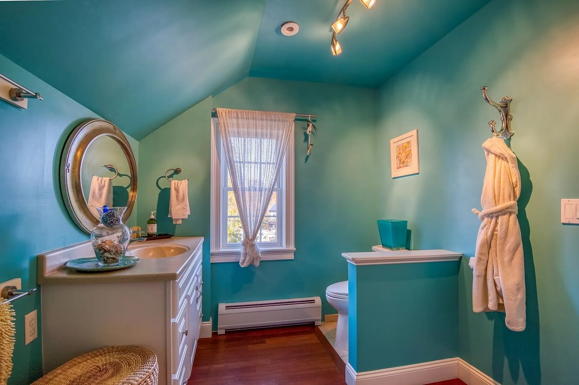 146 Calef Highway Barrington NH 03825