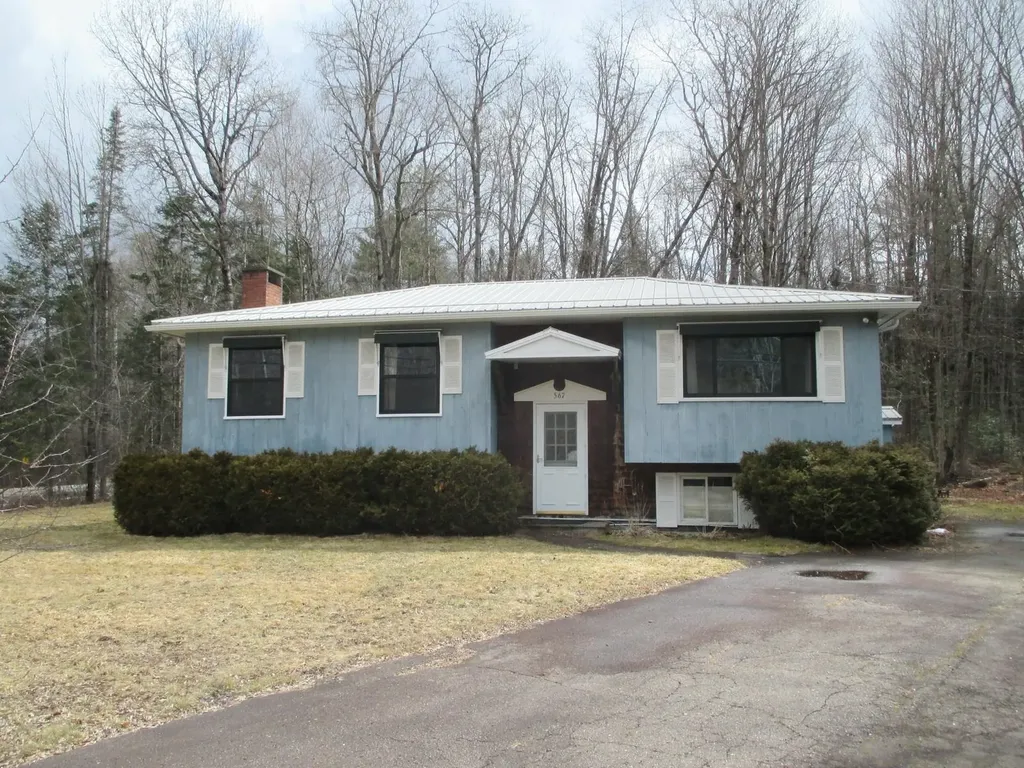 567 Cottage Street Littleton NH 03561