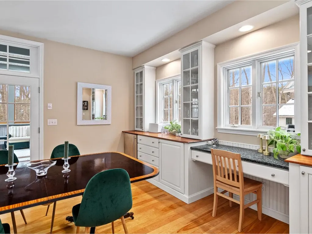 16 Wildwood Court Shelburne VT 05482