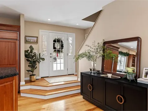 16 Wildwood Court Shelburne VT 05482