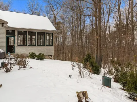 16 Wildwood Court Shelburne VT 05482