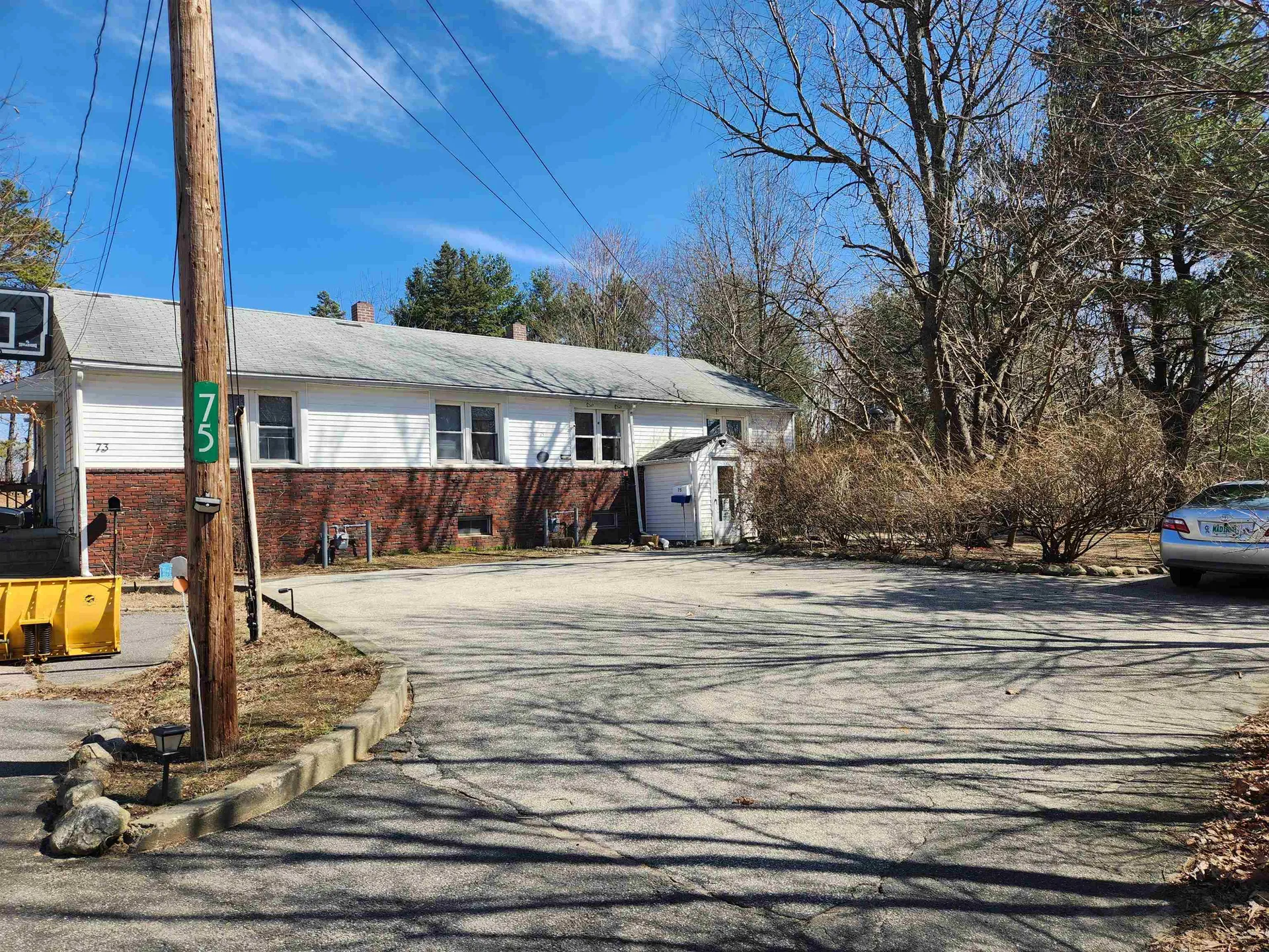 73-75 Lucille Street Manchester NH 03103