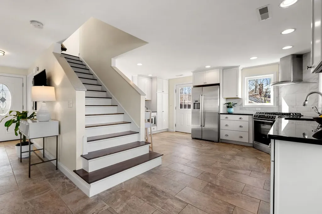 105 Shadow Lake Road Salem NH 03079