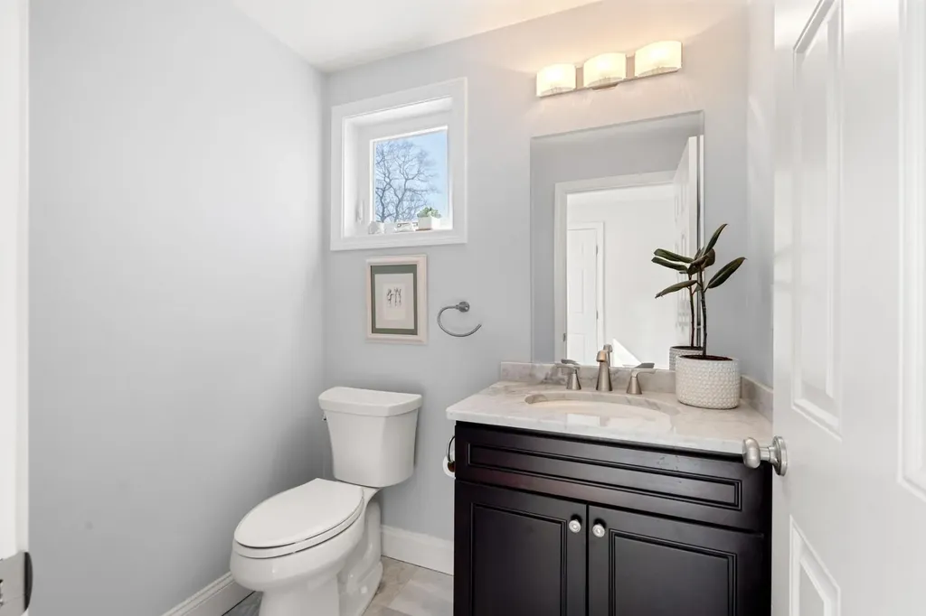 105 Shadow Lake Road Salem NH 03079