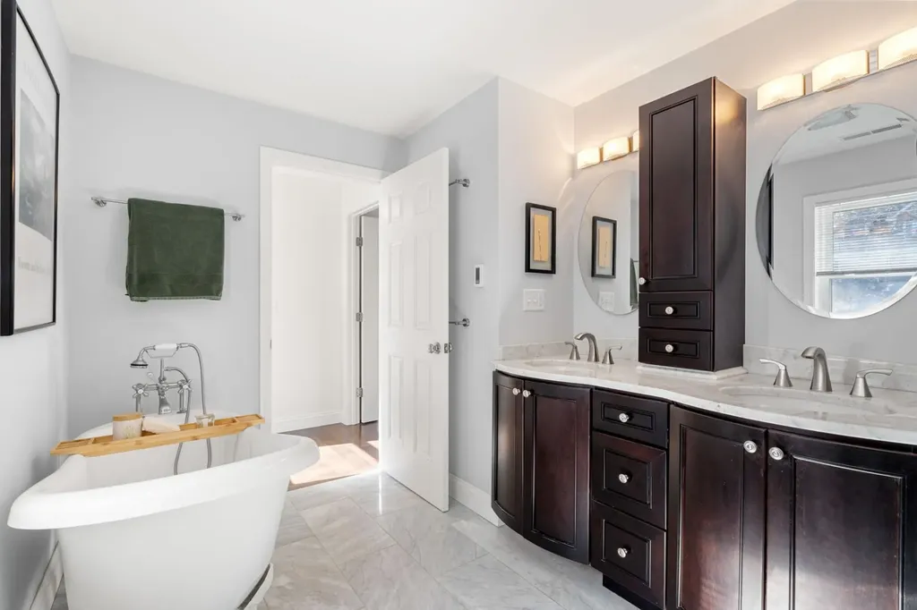 105 Shadow Lake Road Salem NH 03079